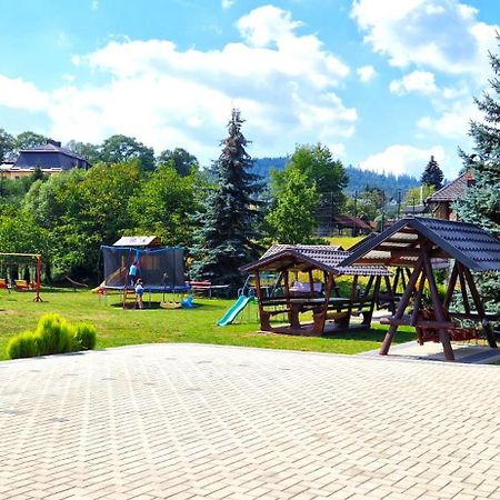 Casa De Vacanta Silvia Менестіря-Хуморулуй Екстер'єр фото
