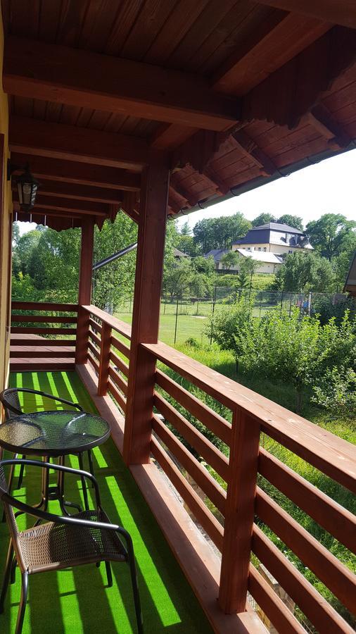 Casa De Vacanta Silvia Менестіря-Хуморулуй Екстер'єр фото